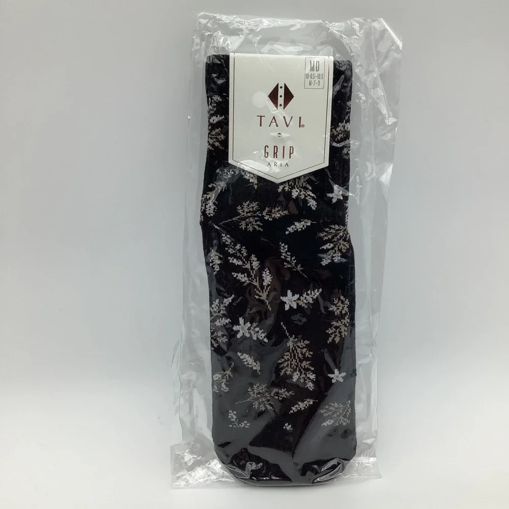 Tavi Aria Grip‎ Socks Ebony Floral Black Crew Yoga Pilates Barre Size Medium NWT
